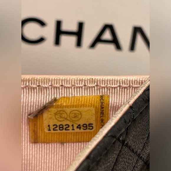 Chanel quilted two way wallet - Picture 9 of 10